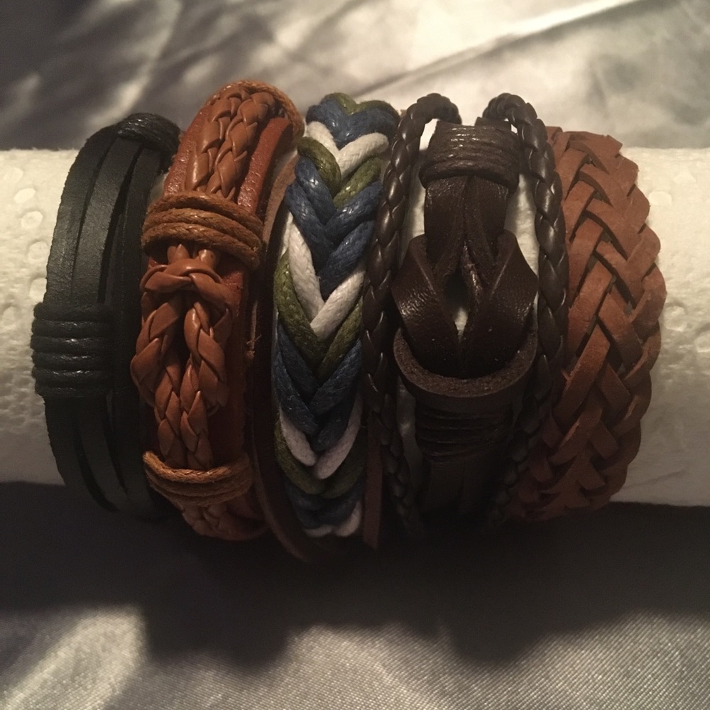New unisex band bracelets lot of 5